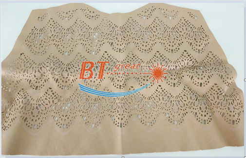 皮革布料鏤空雕刻、打標(biāo).jpg